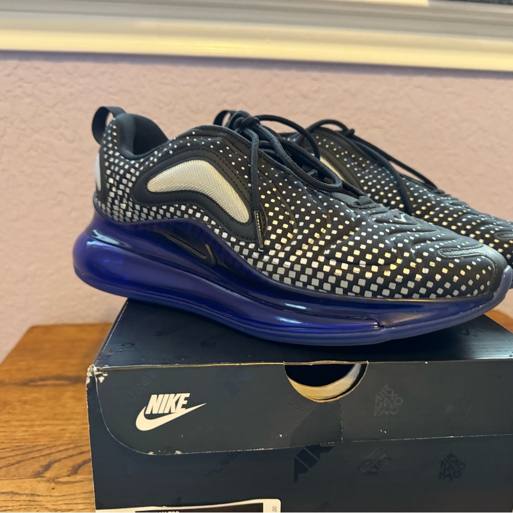 Nike Air Max 720